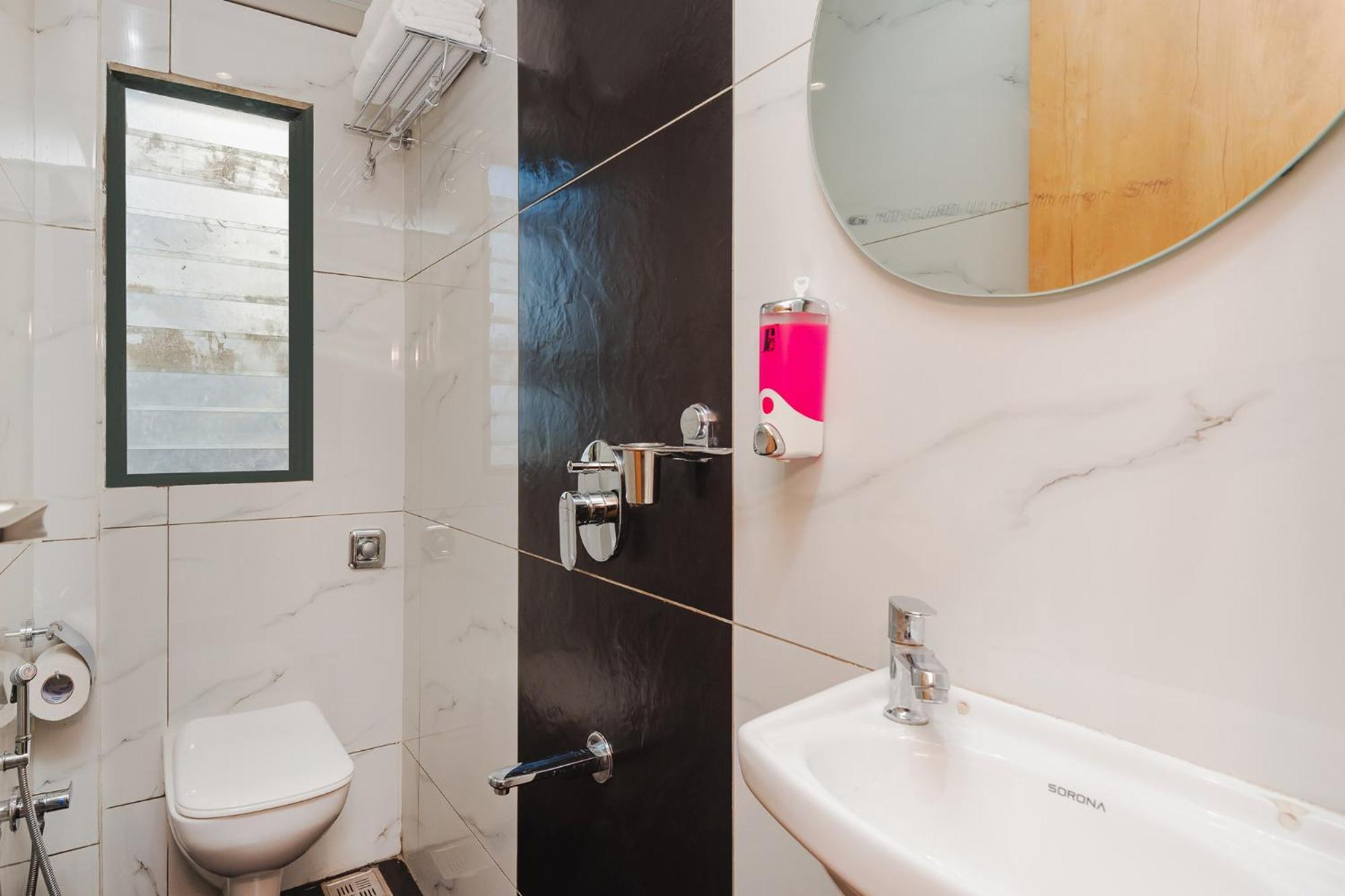 Fabhotel Airport Palace - Nr Mumbai International Airport מראה חיצוני תמונה